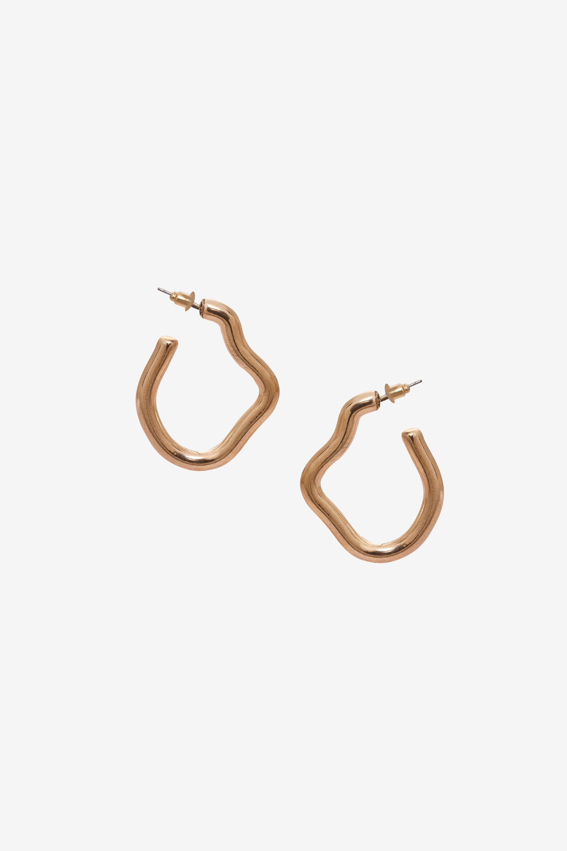 Gleaming Squiggle Hoops